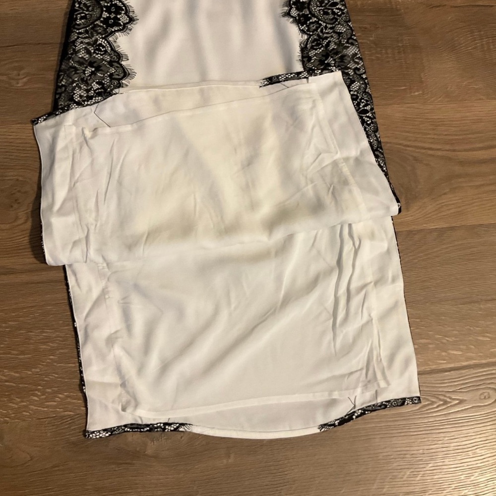 Maeve Anthropologie white black lace trim pencil skirt with side slits, 2 - Picture 7 of 9
